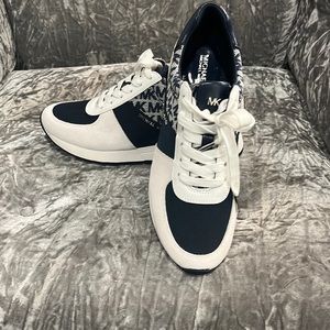 Michael Kors Allie Sneaker